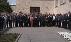 72 ilin CHP İl Başkanlığı'ndan ortak açıklama: Seçilmiş Genel Başkanımız Özel, Cumhurbaşkanı Adayımız ise İmamoğlu'dur