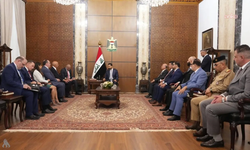 ABD ve Irak'tan ortak mesaj: Irak devletinin yetki ve kontrolü dışındaki tüm gruplar silahsızlandırılmalı