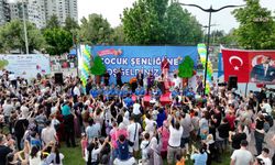 Adana Büyükşehir Belediyesi'nden Merkez Park'ta 'Çocuk Şenliği'
