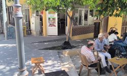 Adana'da yurttaş geçim sıkıntısından yakındı: 'Yemek pahalı, ekmek domates yiyorum'