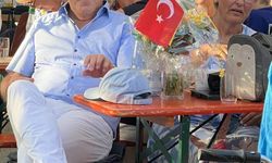 Adana'nın Pozantı ilçesinin kardeş  şehri Margetshöchheim Belediye Başkanı'na Türk Bayraklı veda