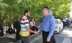 Adıyaman Belediye Başkanı Tutdere'den velilere moral ziyareti