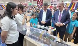 Adıyaman'da 'TÜBİTAK 4006-C Bilim Fuarı Festivali' kapılarını açtı