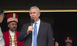 Ankara Kalesi'nde şenlik başladı... Mansur Yavaş: 'Bu ülkeyi yurt edenlerin mirasını gelecek nesillere aktarmak için çalışmalarımız devam edecek'