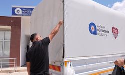 Antalya Büyükşehir Belediyesi'nin çiftçi ve üreticilere arı kovanı destekleri sürüyor