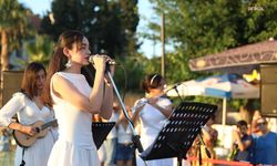 Antalyalılar, Hıdırlık Kulesi'nin tarihi atmosferinde müziğe doydu