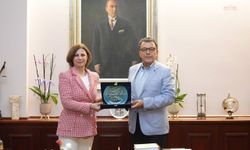 Ardahan Belediye Başkanı Demir, Eskişehir Büyükşehir Belediye Başkanı Ünlüce'yi ziyaret etti