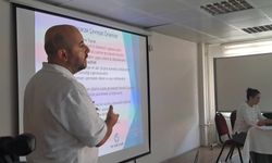 Arhavi'de DSİ'nin dere ıslahı projesiyle ilgili halkı bilgilendirme toplantısında gerginlik yaşandı