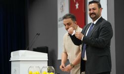 Ataşehir'de yerinde kentsel dönüşüm projesi kapsamında 8 aile daha evlerine kavuştu