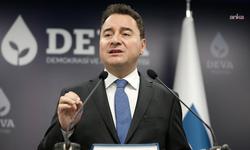 Babacan: 'Muharrem oruçlarının, yapılan ibadetlerin, edilen duaların kabul olmasını diliyorum'