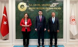Bakan Kurum, Afyonkarahisar ve Dinar belediye başkanlarını kabul etti