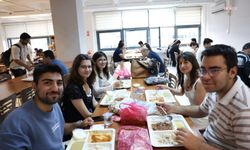 Çankaya Belediyesi'nin Gençlik Sofrası'ndan 297 bini aşkın öğün desteği