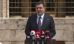 CHP PM'nin 28 üyesi istifa etti.... Zeynel Emre: Bu saatten sonra kurultayın toplanmaması suçtur