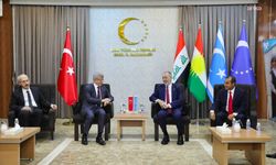 Davutoğlu, Türkmen Cephesi'nde Türkmenlerle biraraya geldi