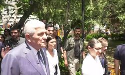 Dervişoğlu, Tunalı Hilmi Caddesi'nde vatandaşlarla bir araya geldi