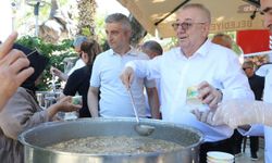 Edremit Belediyesi'nin aşure hayırları başladı