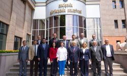 Eskişehir Esnaf ve Sanatkârlar Odaları Birliği'nden Başkan Ünlüce'ye ziyaret
