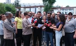Eskişehirli Genç Rençberler TMO önüne siyah çelenk bıraktı