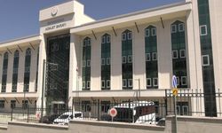 Gözaltına alınan Balçova Belediye Başkanı Onur Yiğit adliyeye sevk edildi