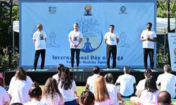 Hindistan Büyükelçiliği Ankara'da Uluslararası Yoga Günü'nü kutladı