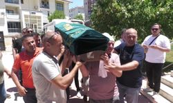 Hürriyetçi Eğitim Sen'den öğretmen Koparan'ın ölümüne ilişkin çağrı: Öğretmenler yalnız bırakılmamalı