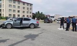 Iğdır'da iki aracın çarpıştığı kazada 4 kişi yaralandı
