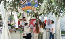 Kadıköy Kitap Günleri, ziyaretçilerini ağırlamaya başladı