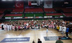 Karşıyaka'da Kış Spor Okulları'na görkemli kapanış