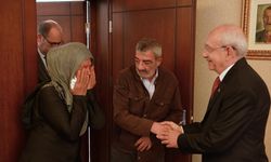 Kılıçdaroğlu, Altındağ İlçe Binasında kalan Kolukısa ailesini kabul etti