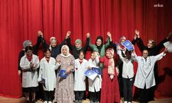 Konaklı çocuklar yıl sonu coşkusunu Başkan Mutlu'yla paylaştı