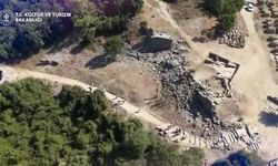 Kültür ve Turizm Bakanı Ersoy: 'Aspendos'ta Roma Dönemi'ne ait nadir mozaik bulundu'