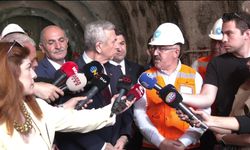 Mansur Yavaş'tan belediye başkanlarının transferlerine ilişkin açıklama: 'Bizim bir kaybımız yok'