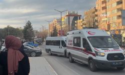 Mardin'de şarampole devrilen araçtaki 7 kişi yaralandı