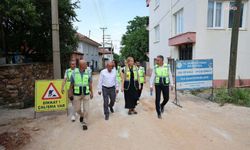 Merkezefendi Belediye Başkanı Doğan, Hisar Mahallesi'ndeki çalışmaları inceledi