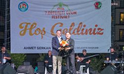 Mezitli Belediyesi'nin düzenlediği 7'nci Örtüaltı Üzüm Festivali, sona erdi