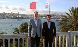 Muğla Büyükşehir Belediye Başkanı Aras'tan Yeşilay Genel Başkanı Dinç'e ziyaret