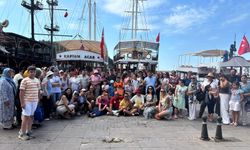 Muratpaşa'da özel gereksinimli bireyler Akdeniz'e açıldı