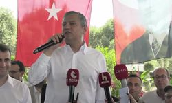 Özgür Özel İzmir'de... Özel: Kadir İnanır'ın deyimiyle 'bizim adımız Tatar Ramazan, biz bu oyunu bozarız