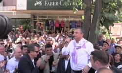 Özgür Özel İzmir'de... Özel: Milletimiz için yeni bir yol açıyoruz, bu yolun sonu halkın iktidarıdır