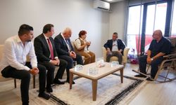 Özgür Özel'den şehit Hava Uçak Bakım Astsubay Üstçavuş Berkay Karaca'nın ailesine ziyaret