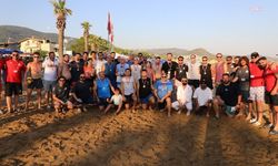 Plaj Voleybolu Turnuvası Özdere sahilinde gerçekleştirildi