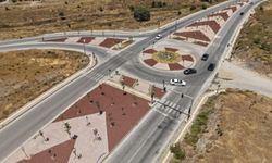 Seferihisar'ın iki büyük kavşağı yenilendi