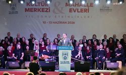 Silivri Belediye Başkanı Balcıoğlu, Kültür Merkezi'nin yıl sonu etkinliklerine katıldı