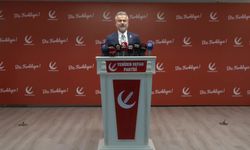 Suat Kılıç: 'CHP'de yaşananlara bakıldığı zaman iktidarın arzu ettiği politik ortam her geçen gün daha da şekillenmekte'