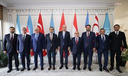 TBMM Başkanı Kurtulmuş, Bakü'de TÜRKPA Genel Sekreterliği'ni ziyaret etti