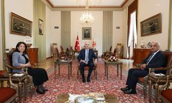 TBMM Başkanı Kurtulmuş, İmralı Heyeti ile görüştü