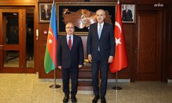 TBMM Başkanı Kurtulmuş, Türkiye'nin Bakü Büyükelçiliğini ziyaret etti