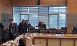 TBMM Okullarda Şiddeti Araştırma Komisyonu... Muhalefet milletvekilleri ve 2 eğitim sendikası, gözaltılara tepki göstererek komisyonu terk etti