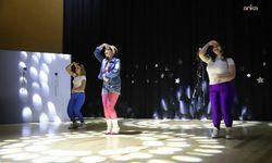 Turgutlu'da 90'lara müzik dolu yolculuk