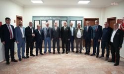 Ümit Özdağ, Erzurum Esnaf ve Sanatkarlar Odaları Birliği'ni ziyaret etti